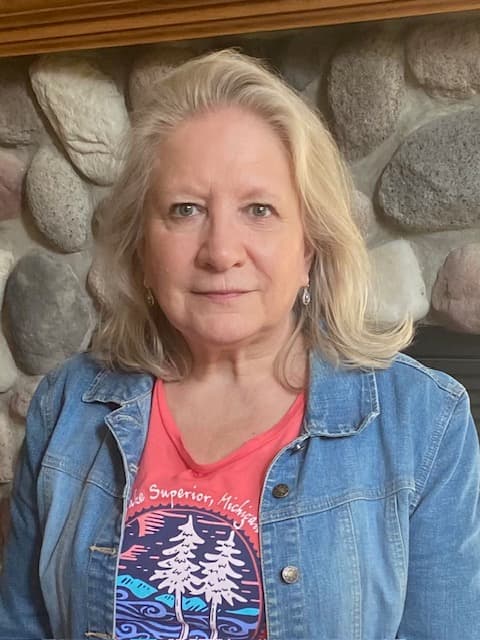 photo of Christine Harkness