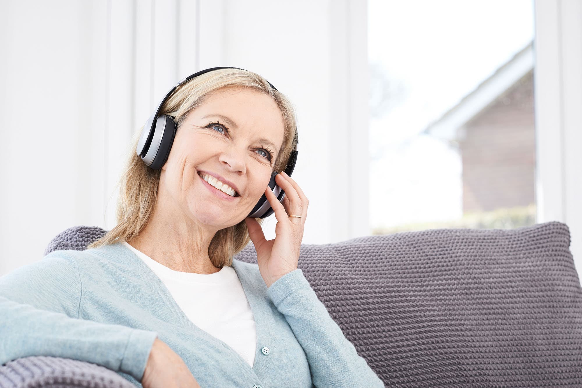 lady wearing headphones